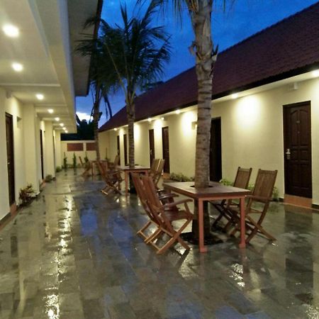Hotel Familytel Bali Kuta Selatan Exterior foto