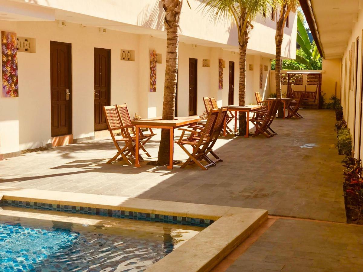 Hotel Familytel Bali Kuta Selatan Exterior foto