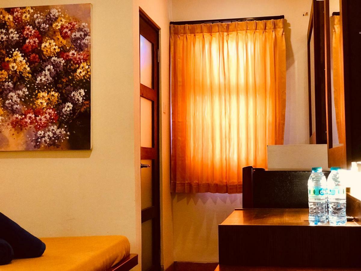 Hotel Familytel Bali Kuta Selatan Exterior foto