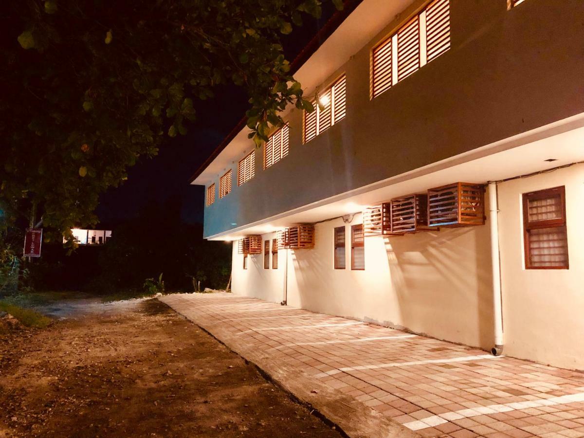 Hotel Familytel Bali Kuta Selatan Exterior foto